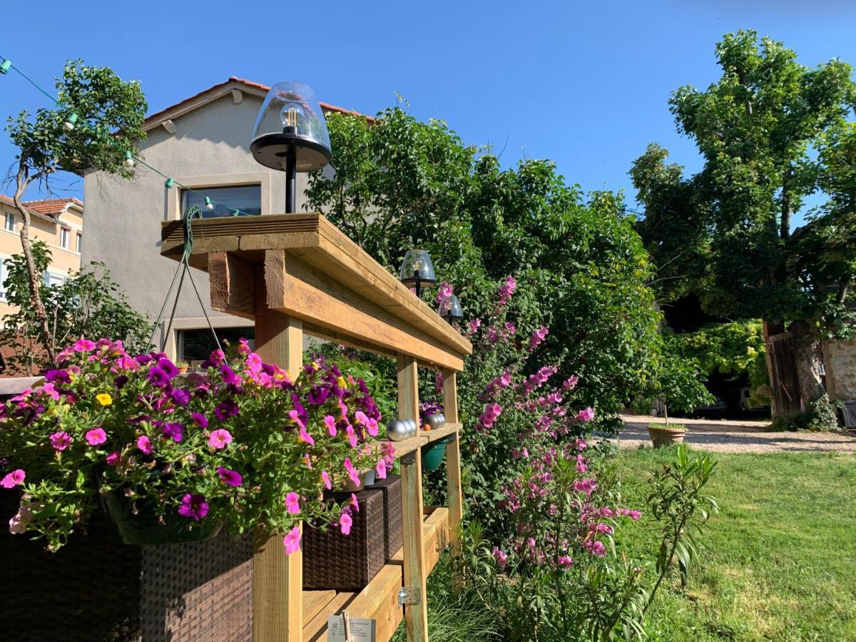 Apartamento La Ferme Du Puy D'Or Limonest Exterior foto